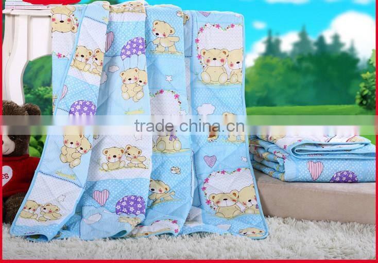 China supplier wholesale Disperse Printed Brushed 100% polyester satin fabric for hotel bedspreads