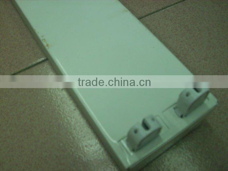 T5 fluorescent lighting fixture for double tube