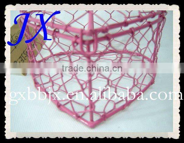 Heart shaped pink wire love gift box set of three