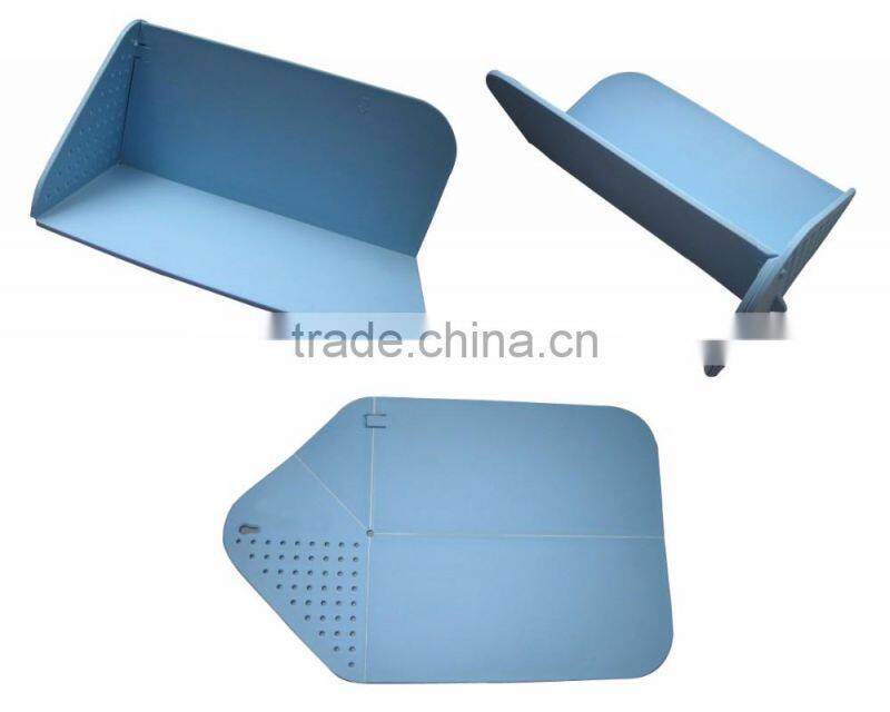 plastic cutting board set over the sink,function chopping board