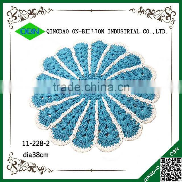 Colored paper rope crochet placemats