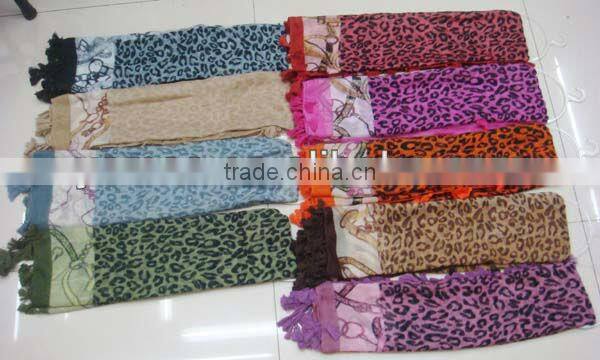 most popular novel tassel square scarf
