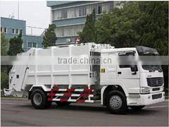 SINOTRUK HOWO fuel tank truck for economical consumption for sale