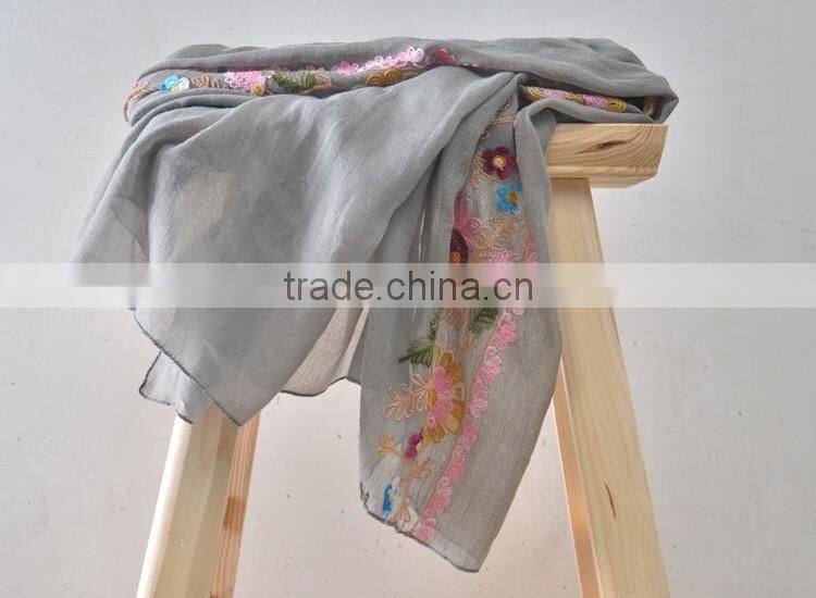 Hot Sell Fashion Beautiful Flower Embroidery Long Cotton Scarf Hejab
