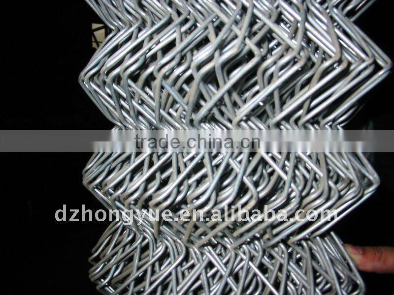 pvc coated diamond shape wire mesh fence