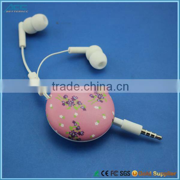 Retractable Custom color Earphone and Super Sound Retractable earphones