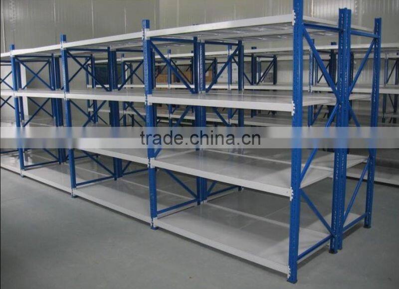 Warehousing goods storage shelving and racking system
