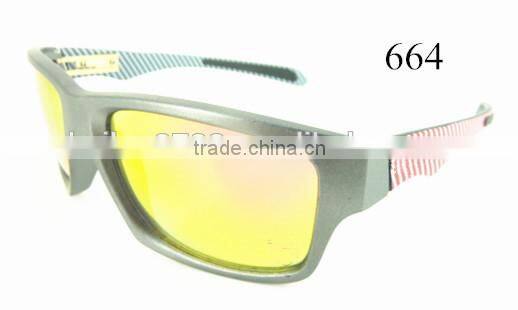 Italian Brand Name Fashion Sunglass Polarized Sunglass 2015 CE/FDA