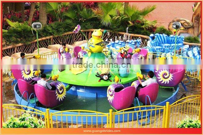 Supper fun! hot selling water land chariots family amusement park items for sale