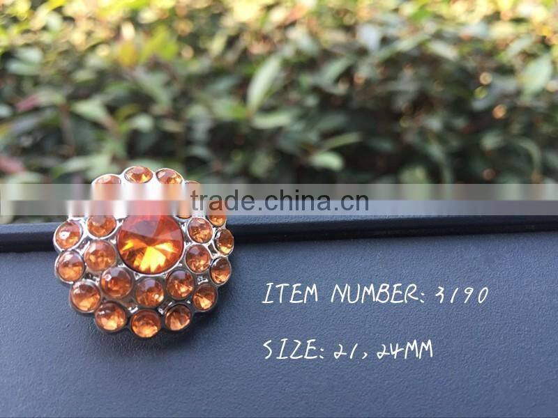 2016 rhinestone acrylic plastic colorful button sewing with shank bulk cheap high quality button flower center