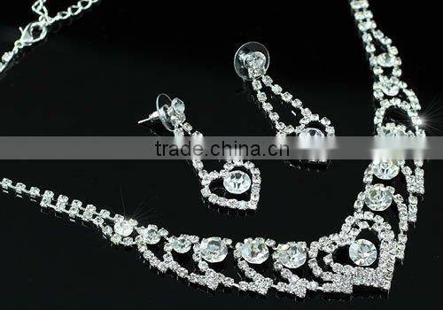 Bridal Heart Crystal Necklace Earrings Set CS1189
