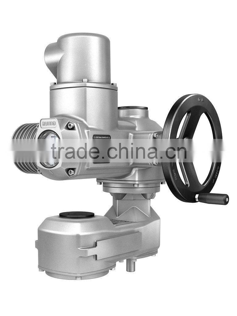 Combinations with spur gearboxes