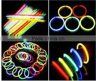 Hot Selling Fashion Fluorescence Christmas Flashing Light Sticks
