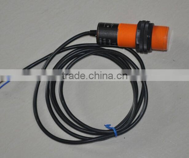 Heracles Factory price poultry feeders and drinkers