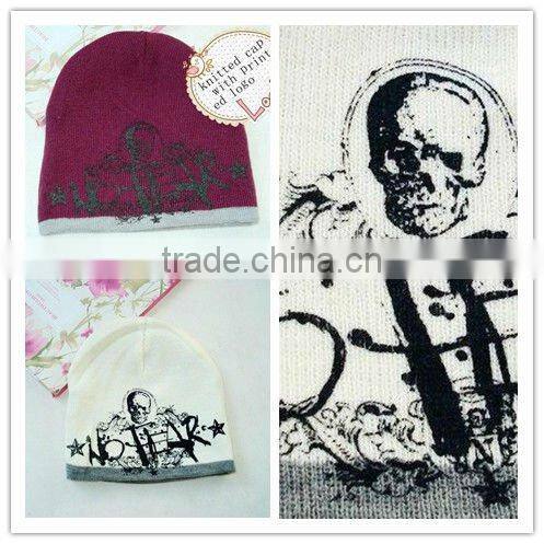 Fashion knitted winter cap and hat gorro with printed logo