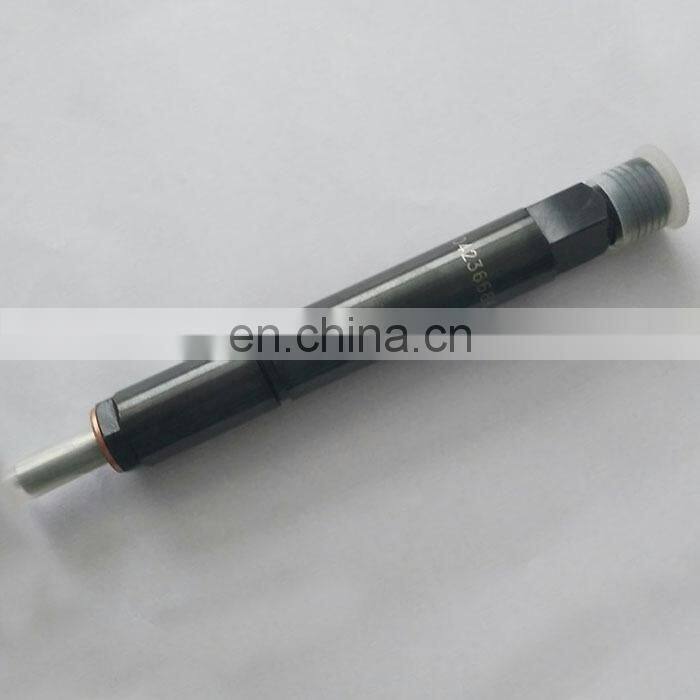 F6L914 engine fuel injector 04236686