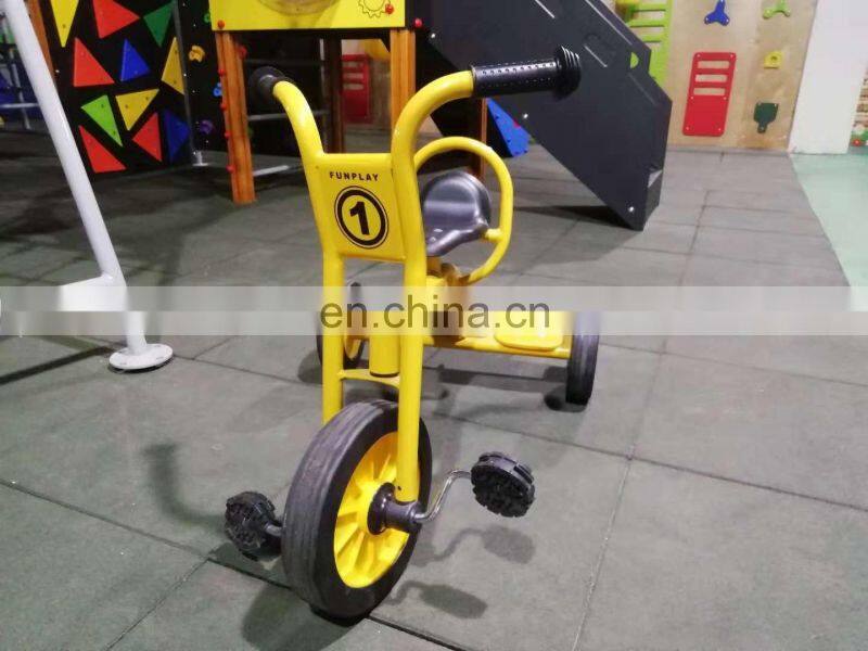 Orange two wheeled scooter,Kindergarten equipment toyts