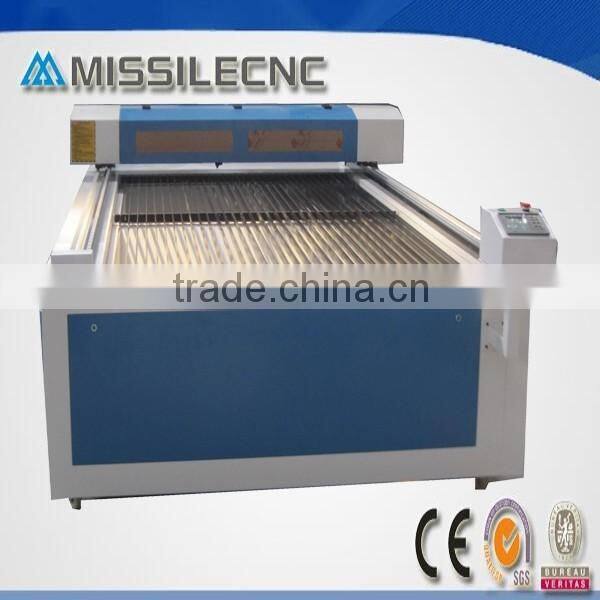 High Precision Laser Machine Equipped with CCD Camera Auto-feeding Garment Fabric Laser Cutting Machine