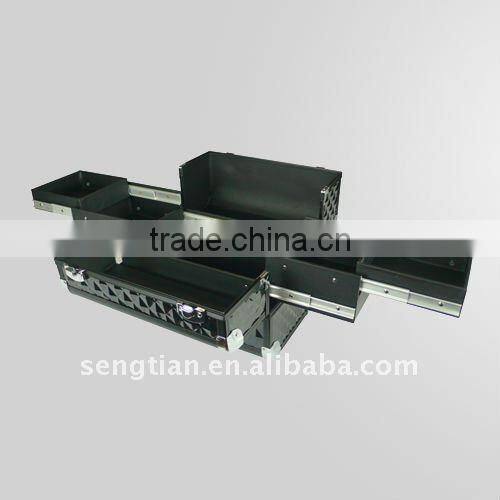 Profesion aluminum cosmetic case D2668K