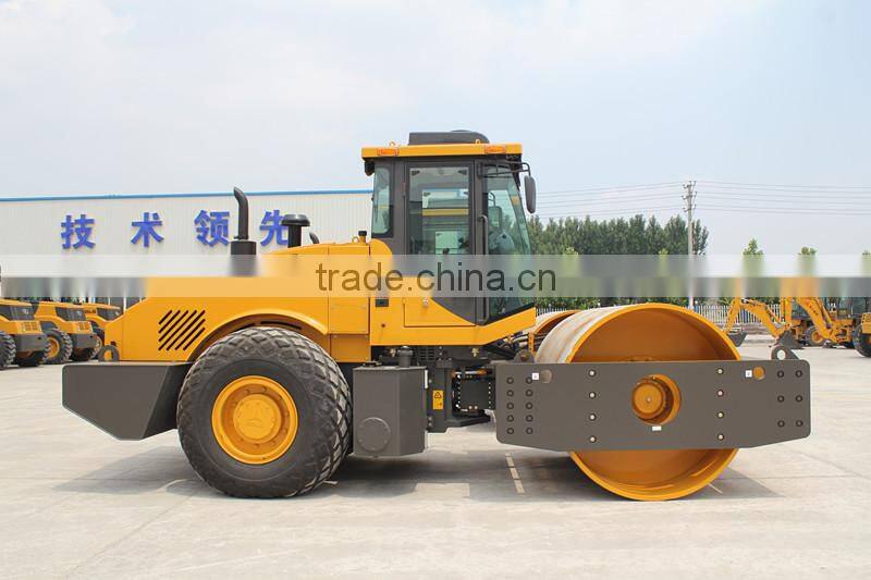 Road roller 14 tons