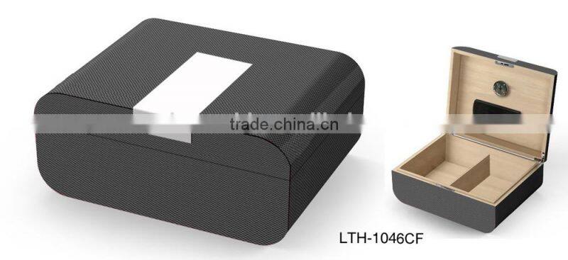 wooden cigar humidifier