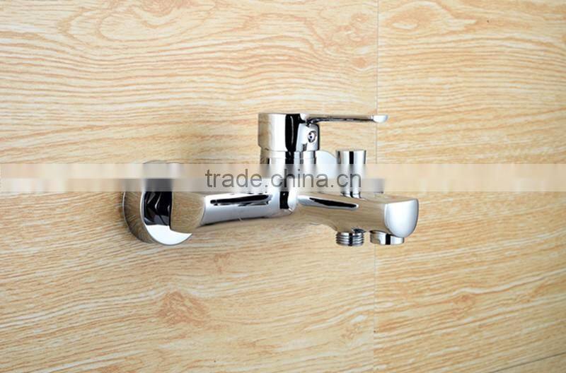 QL-0980 Best discount brass wall mounted bathroom bath shower mixer with stainless steel tube