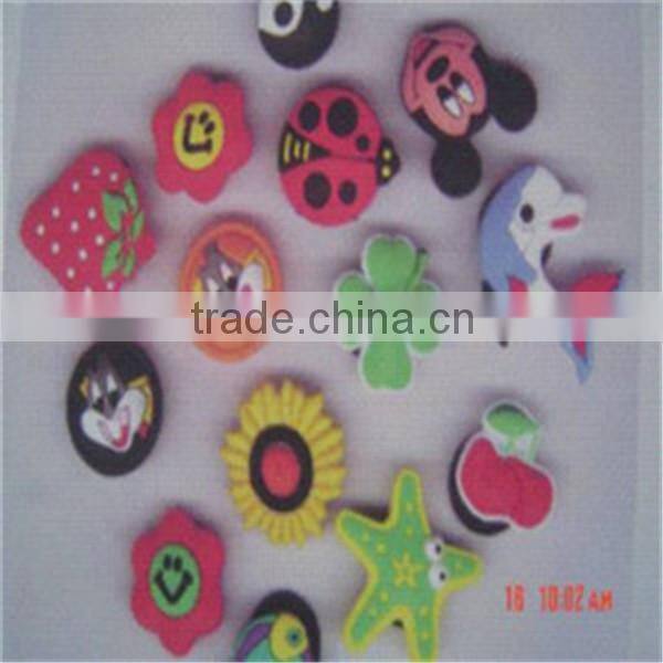 Colorfu shoe buckle with fashion styling