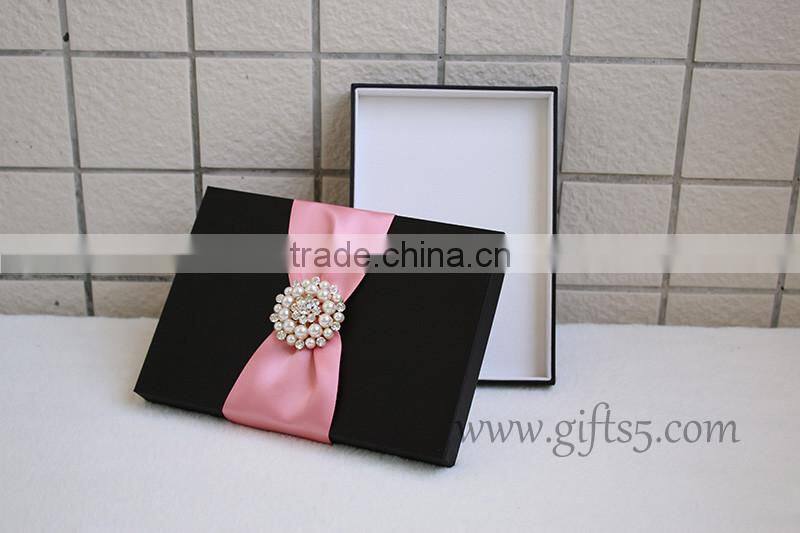Unique Wedding Invitations Box with brooch