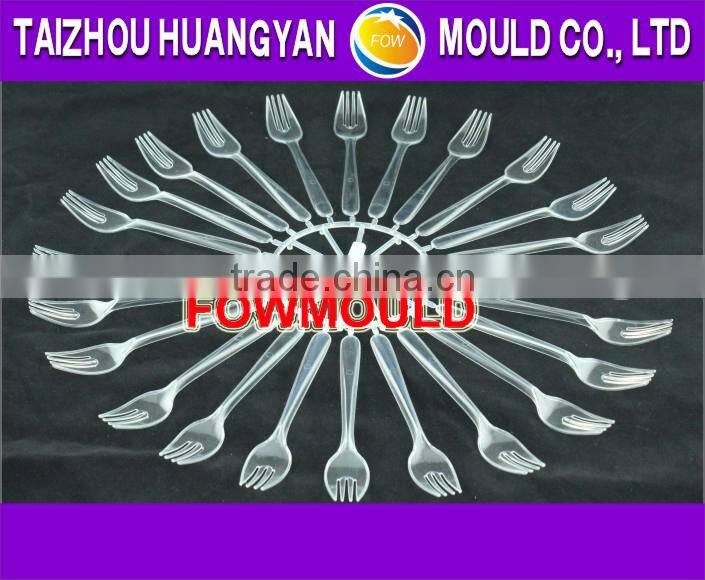 plastic spoon injection mold