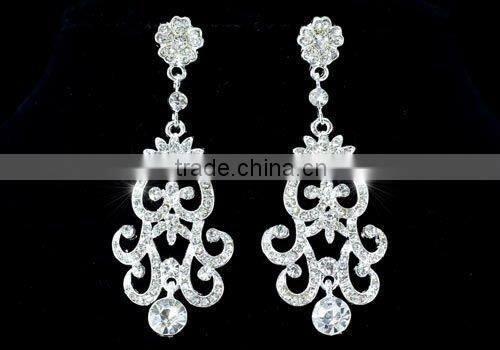 Vintage Style Queen Crystal Necklace Earrings Set CS1183
