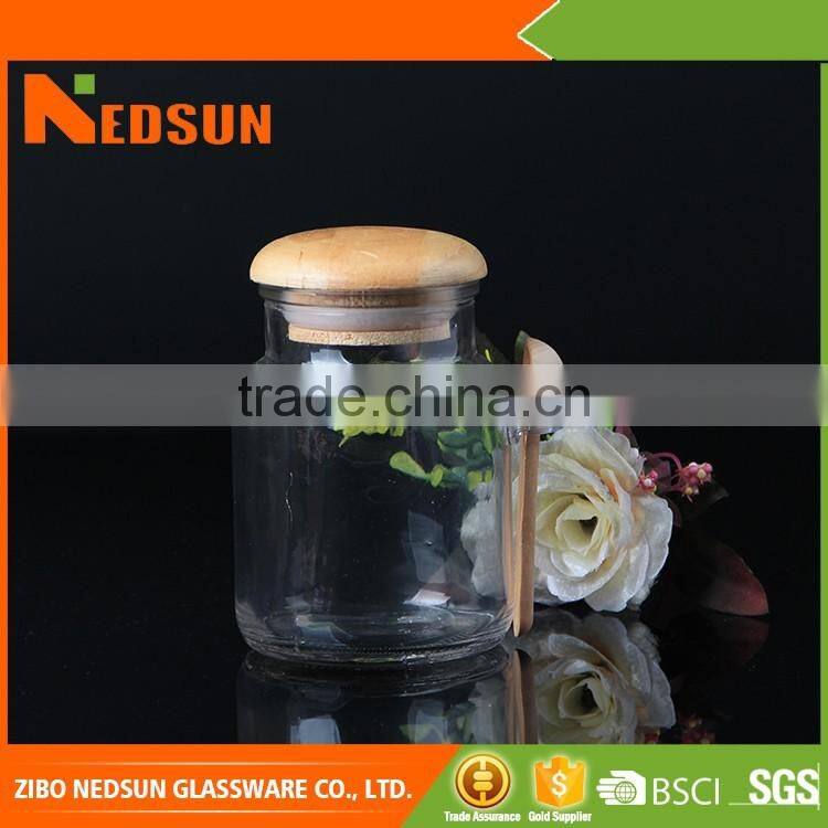 2016 high quality wholesale glass jar with spoon