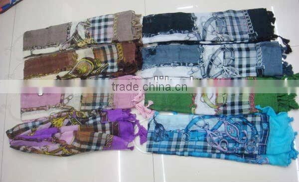 most popular novel tassel square scarf