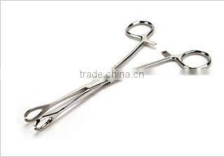Surgical hysterectomy forceps