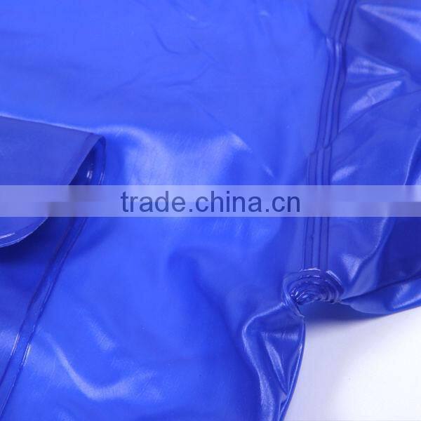 New style 100 pu rainwear for rain day