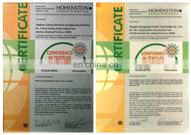 Good Quality 2 Holes 4 Holes Plastic Button