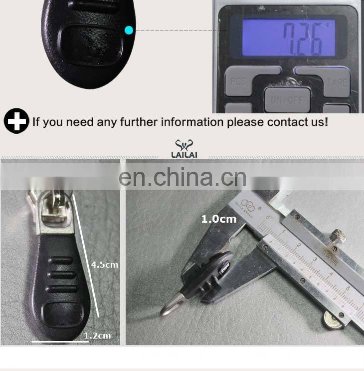 High quality wholesale free sample silicone zipper pull