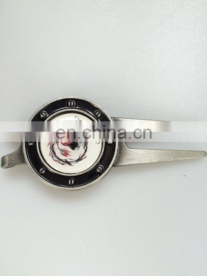 Custome zinc alloy antique silver plating divot tool divot