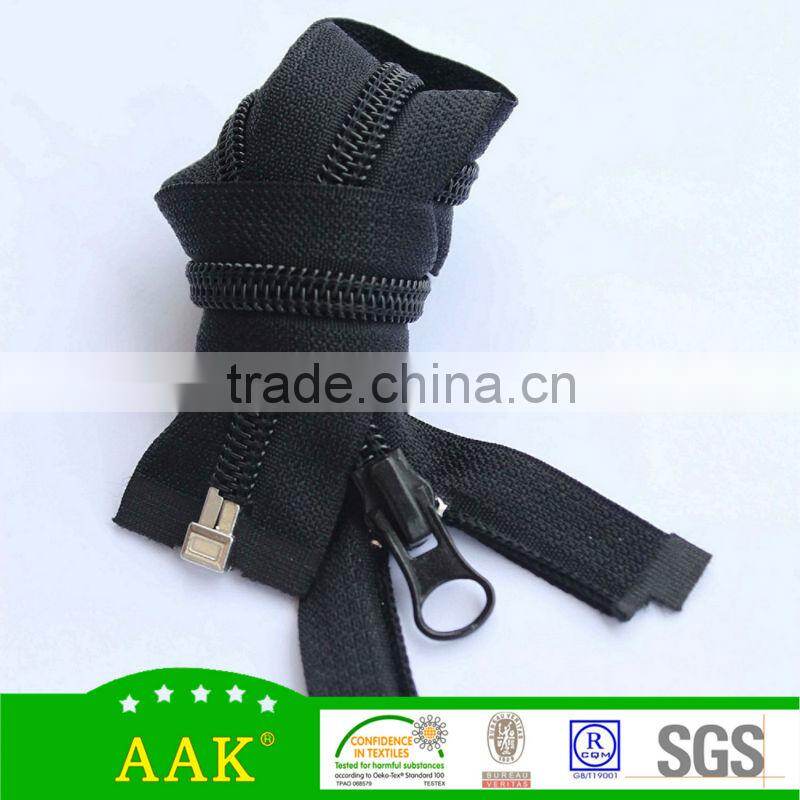 China supplier 5# auto lock with pin and box nylon zipper