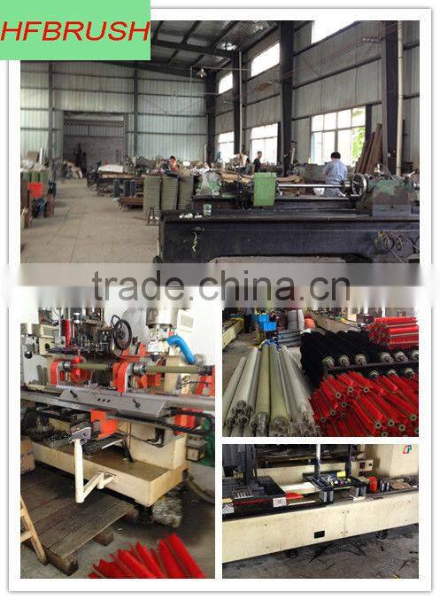 Roller brush in black bristle