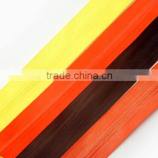 Custom Double Slider Plastic Zipper
