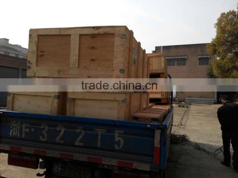 Solar submersible pumps kit with solar panel/inverter/bracket