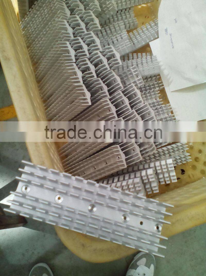 4 AL6063 T5 - 2015.04 aluminum extruded heat sink