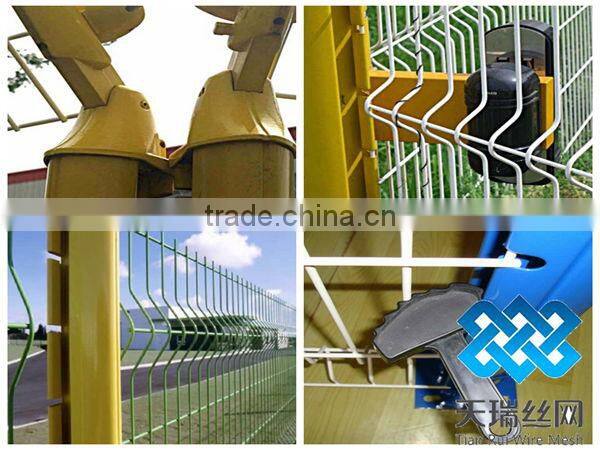 Framework and Weave-shape white pvc coated welded wire mesh fence