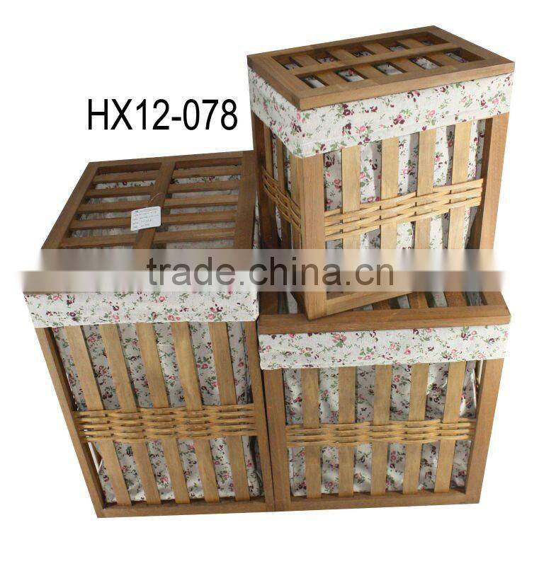 Storage wood crate with lid