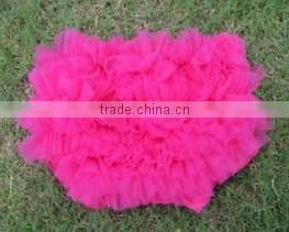 Wholesale fancy dress 100% cotton solid color baby bloomers with ruffle