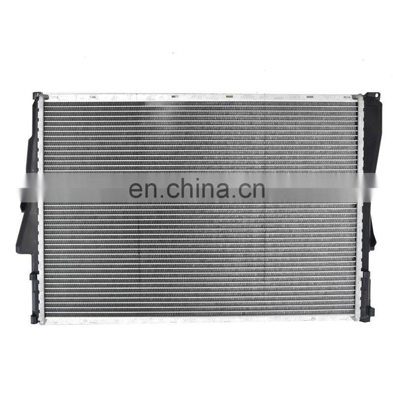 Radiator For 1999-2008 BMW Z4 323CI 323I 323IS 325CI 325I 325XI 330CI 330I 330X 2636