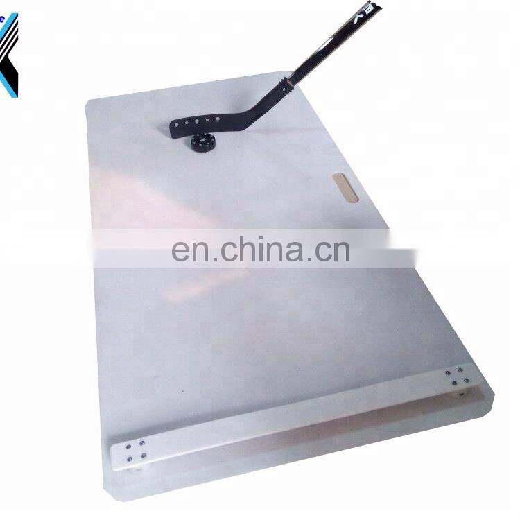 Great surface for any hockey player to maximize stick handling Bauer hockey practice board  Made by manufacturer for  training