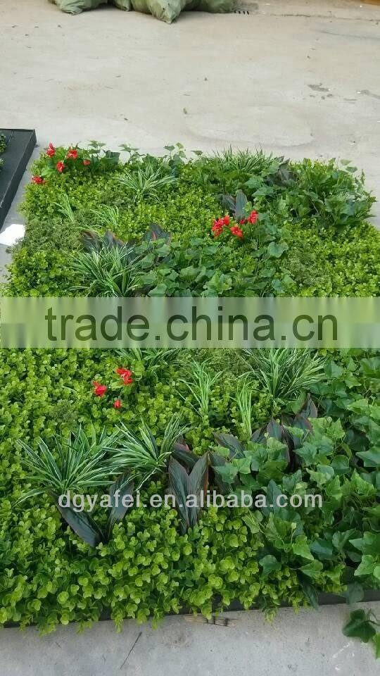 Artificial green wall