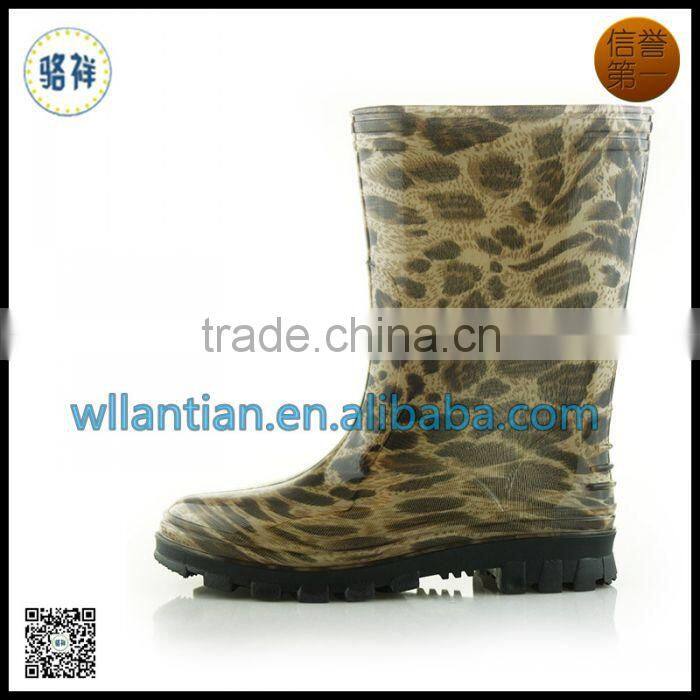 Women PVC garden boots