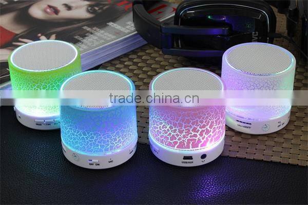 2016 Factory Price High Quality Mobile Bluetooth Wireless Mini Speaker With Led Flashing Light 2016 New Innovative Product